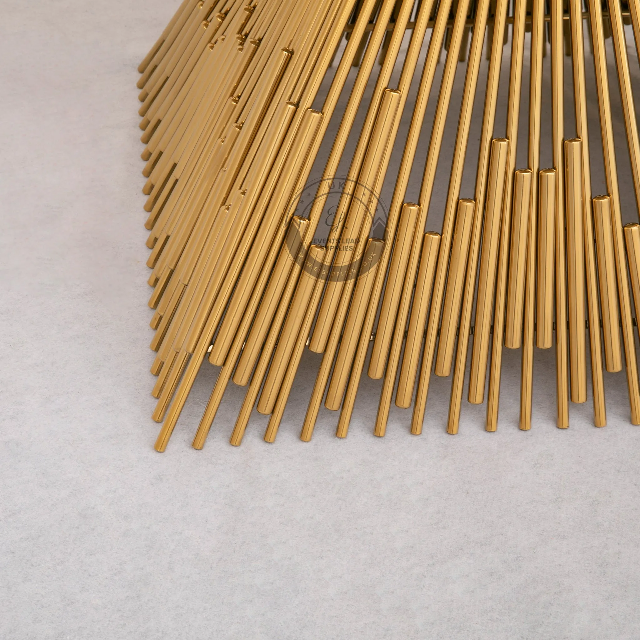 AMVROSIA Cake Table - Gold with White Top