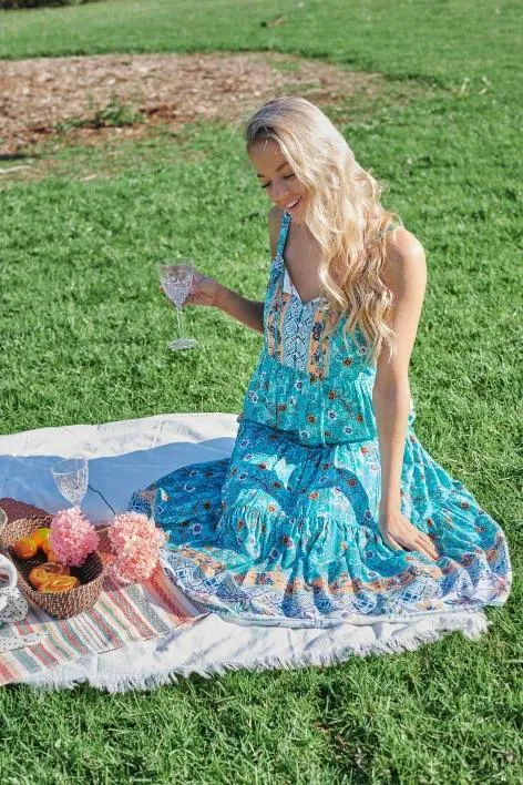 Lila Maxi Dress