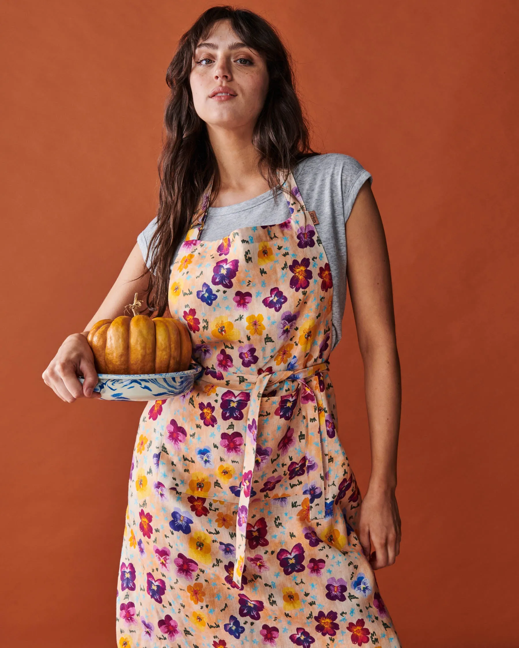Pansy Linen Apron