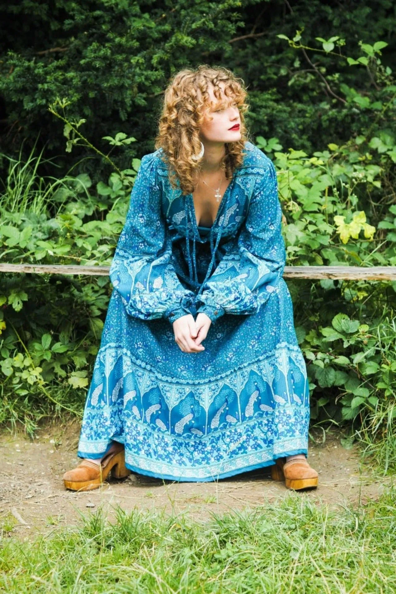 Peacock Prairie Skirt in Ocean & Indigo - Free Size