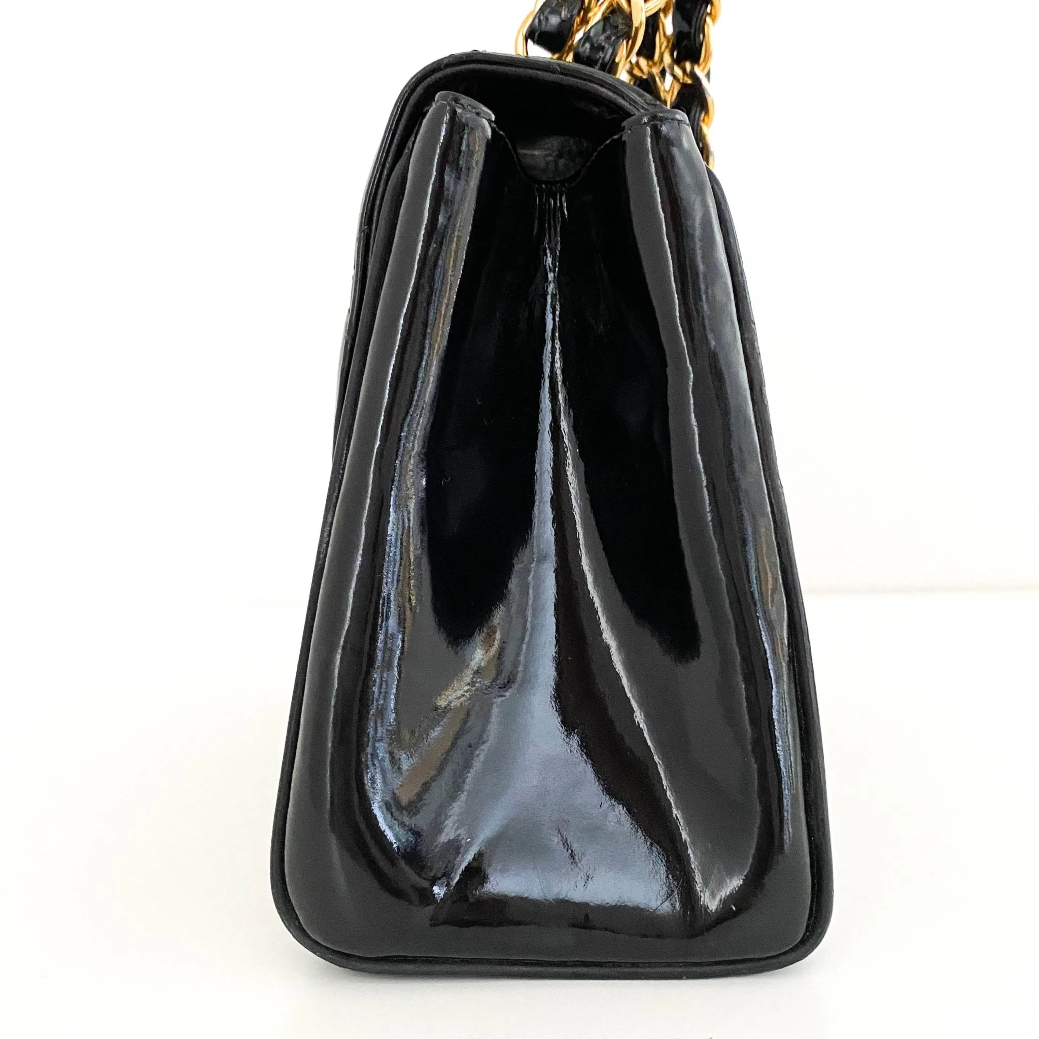 Quilted Matelasse Patent Chain  Bag