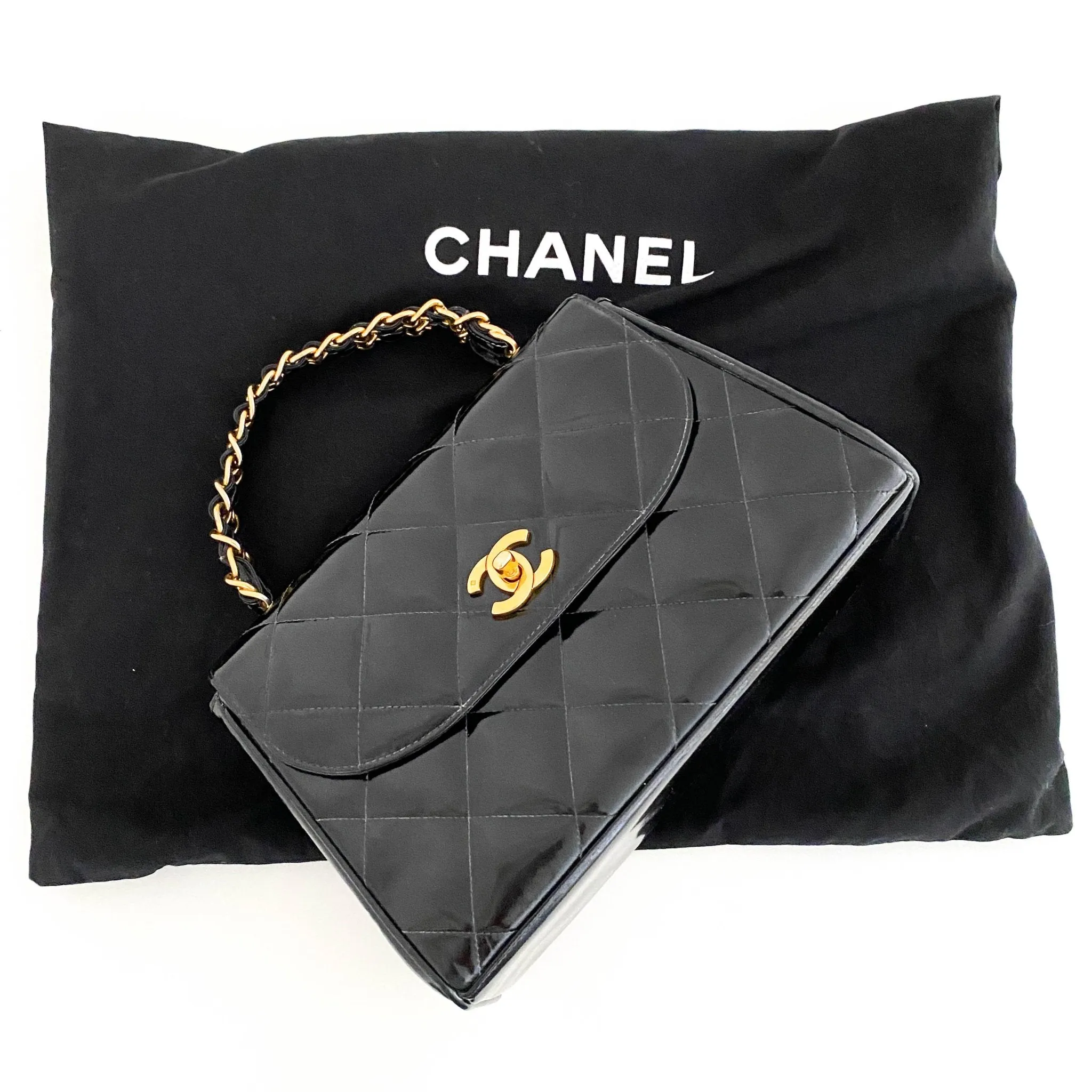 Quilted Matelasse Patent Chain  Bag