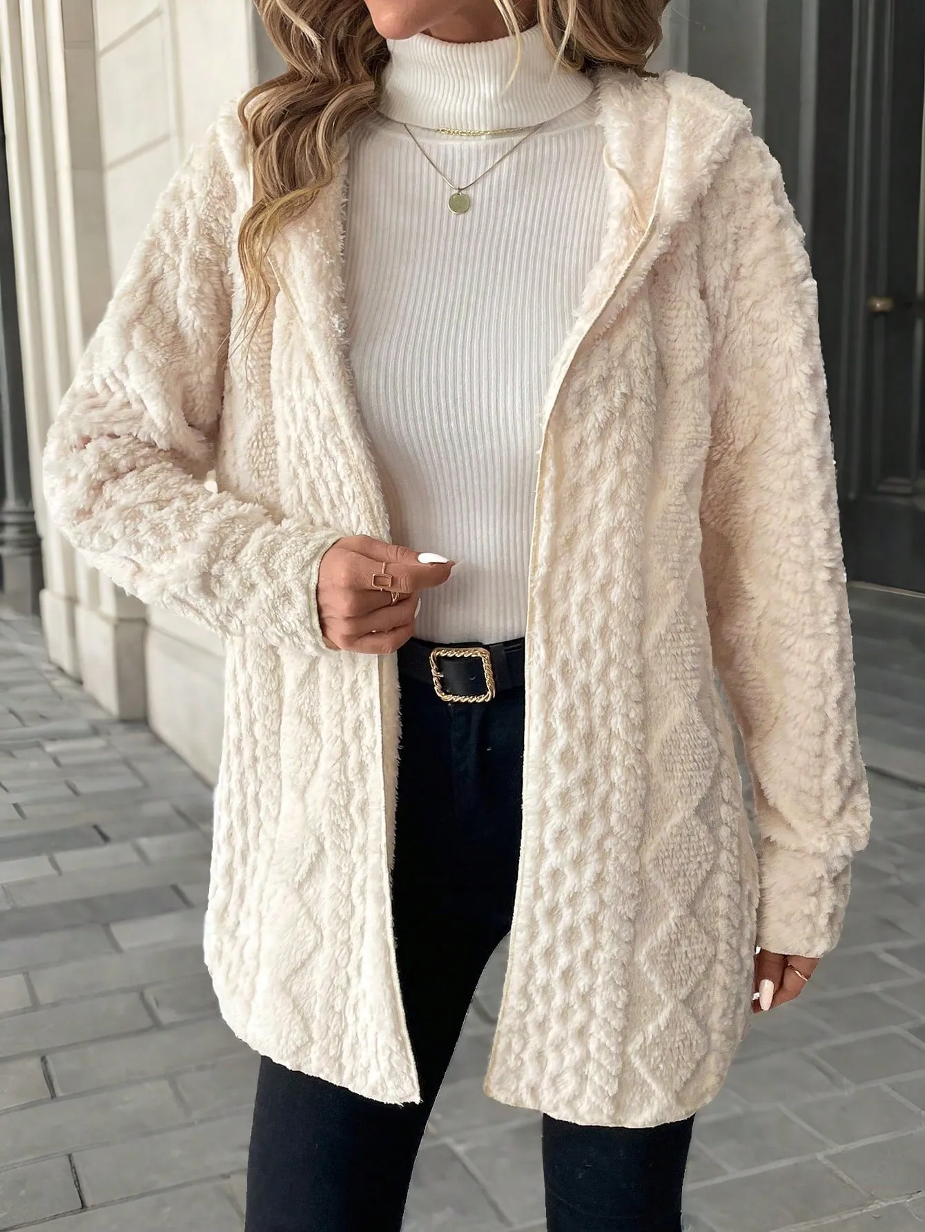 Women Hooded Textured Fleece Jacket, Casual Minimalist Style