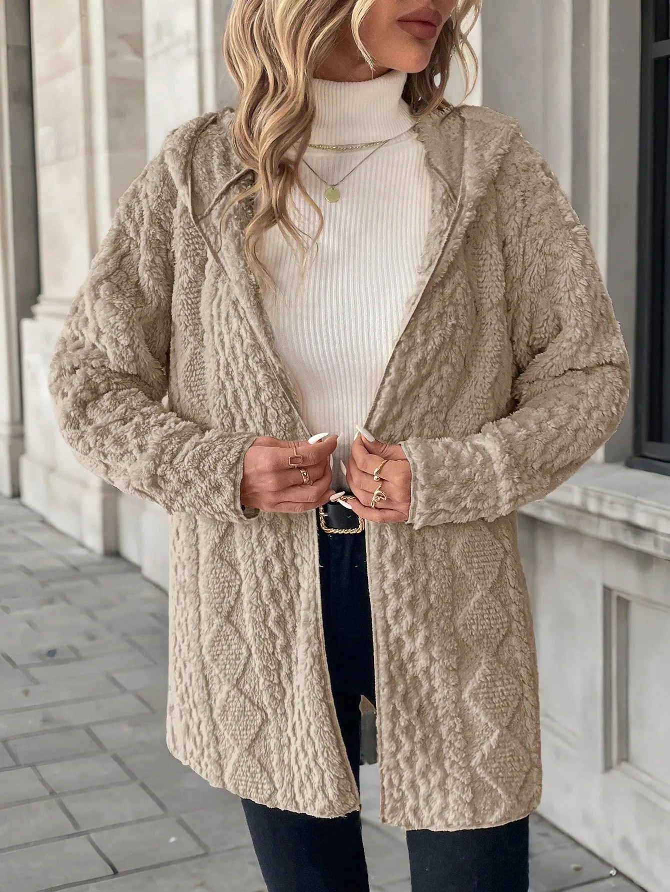 Women Hooded Textured Fleece Jacket, Casual Minimalist Style