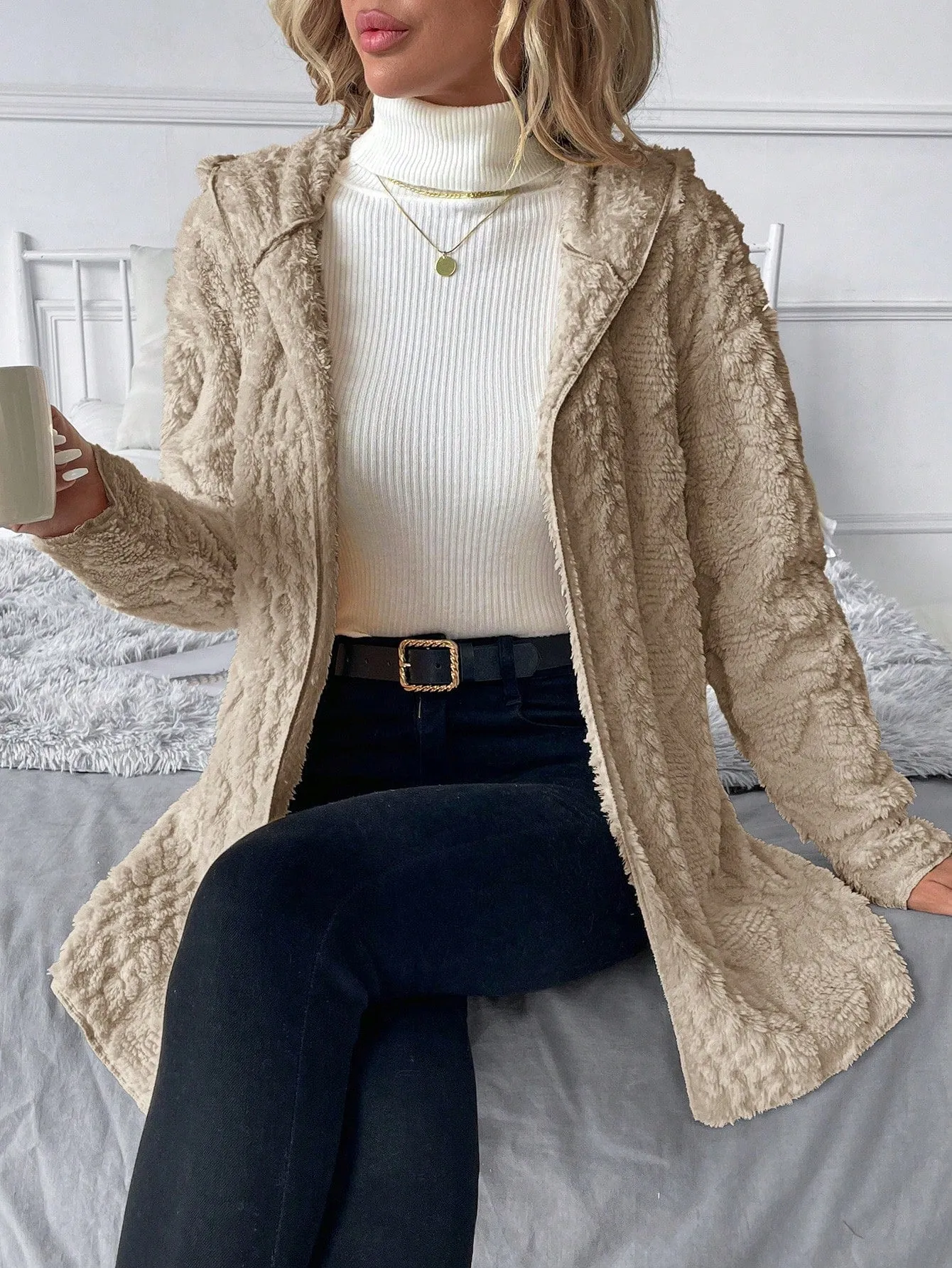 Women Hooded Textured Fleece Jacket, Casual Minimalist Style